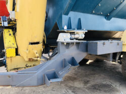 Weighting system for chaser bins
